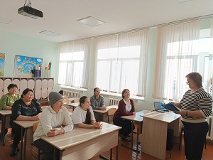 Нұра ауданы, Көбетей ауылы Рахым Асубаев атындағы ЖББ мектебінің «Айгөлек» шағын-орталығында балалардың ата-аналарына (заңды өкілдеріне) арналған консультациялық пункті ұйымдастырылды.