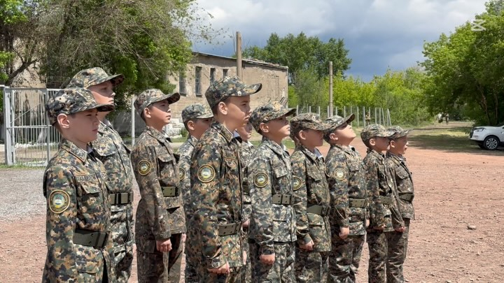 Сегодняшний школьник – завтрашний солдат