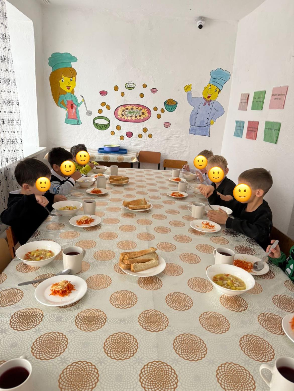 Мектеп оқушыларының тамақтануы туралы ақпарат.  2025 жылдың 12 қараша күні мектеп оқушыларына арналған күнделікті тамақтану рационы төмендегідей ұйымдастырылды.