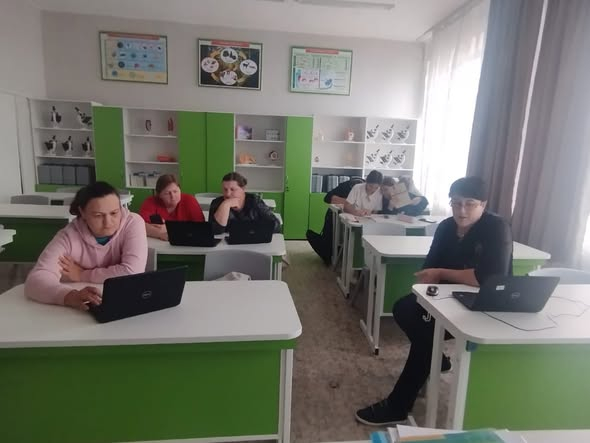 День открытых дверей для родителей выпускных классов .