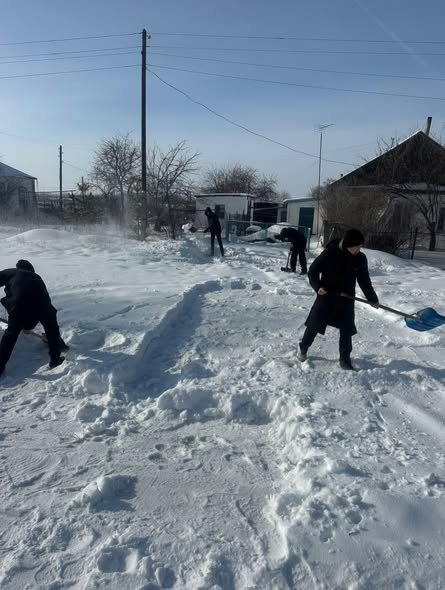 “Адал азамат” бағдарламасын жүзеге асыру мақсатында,«Қамқор» жобасы аясында мектебімізде игі іс атқарылды.