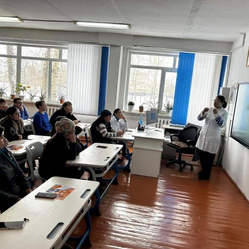 Сегодня наш коллектив прослушал лекцию от эксперта по здоровому образу жизни