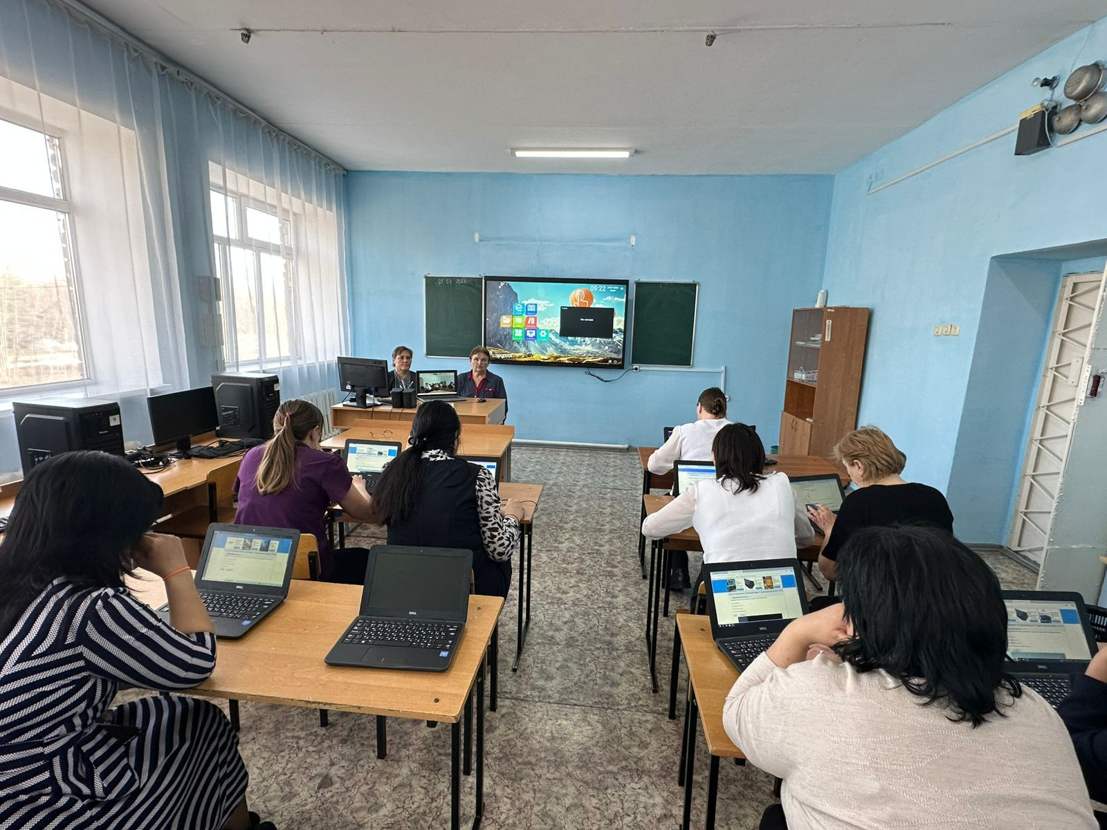 «Читающий педагог»