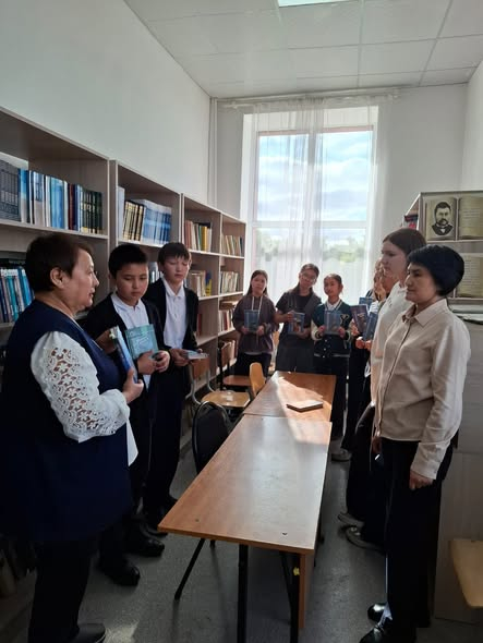 М. Дулатұлы атындағы ЖББ мектебінде жазғы демалыста кітап оқыңдар деген ақпарат айтылды.