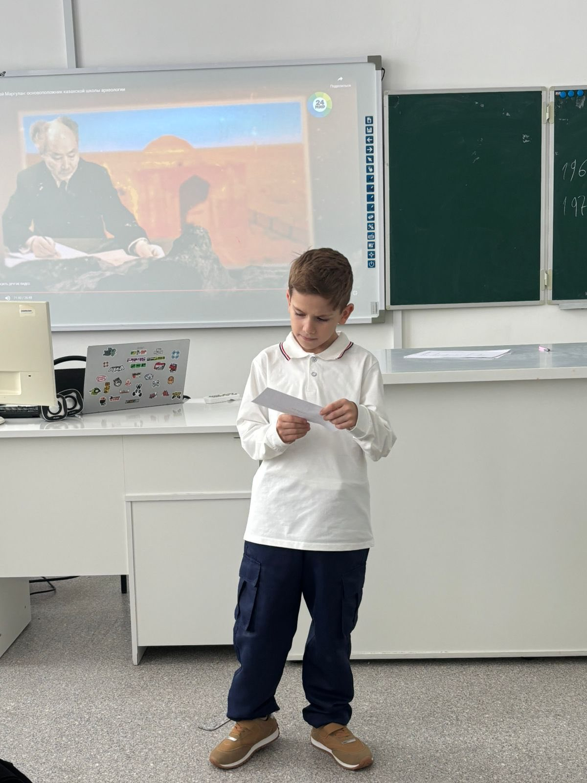 В рамках недели исторической грамотности среди учащихся 5 и 6 классов был проведен классный час «Алькей Маргулан - Основоположник казахстанской археологии»,целью которого было познакомить обучающихся с жизнью и научным наследием Алькея Маргулана, показать